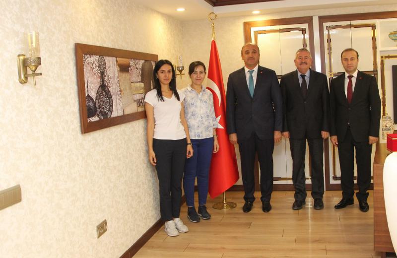 ALTIN ÇİNİ'DEN SENDİKAMIZA ZİYARET