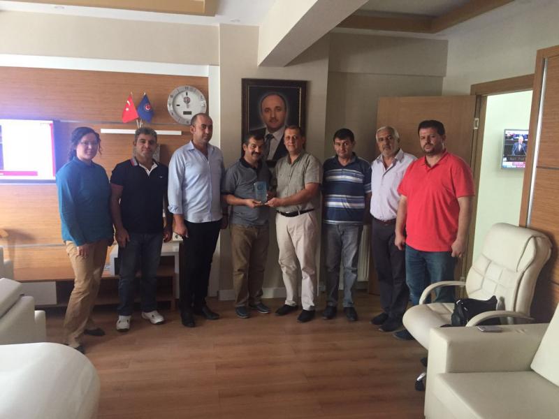 UŞAK ŞUBEDEN EMEKLİLİK PLAKETİ