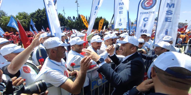 YAŞASIN 1 MAYIS