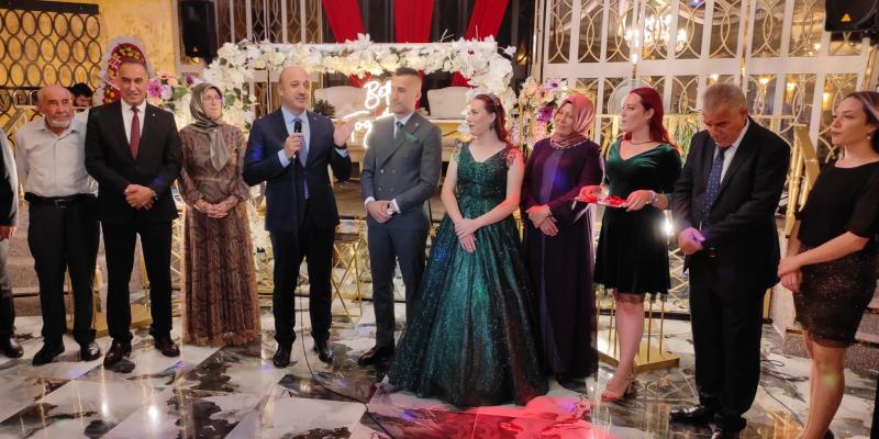 TAŞLIYURT AİLESİNİN MUTLU GÜNÜ